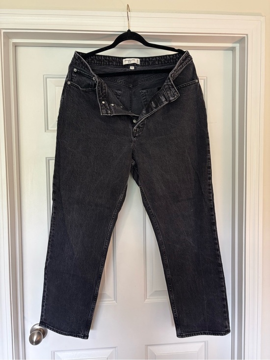 Abercrombie & Fitch Denim - Abercrombie & Fitch The Dad Jean curve love 31/12 Distressed Black Straight leg